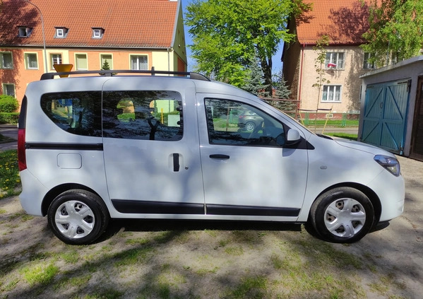Dacia Dokker cena 36000 przebieg: 116870, rok produkcji 2016 z Elbląg małe 121
